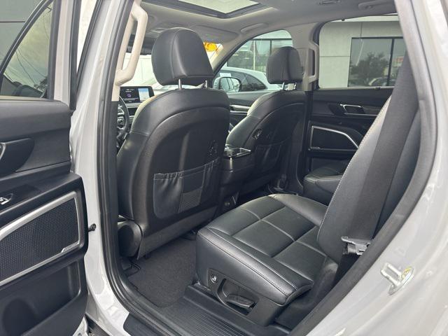 used 2022 Kia Telluride car, priced at $35,222