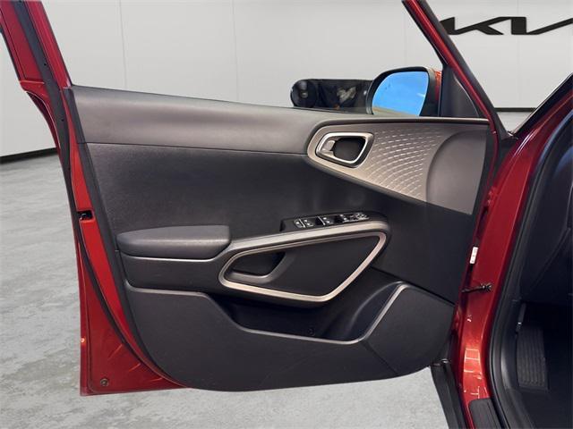 used 2023 Kia Soul car, priced at $18,723
