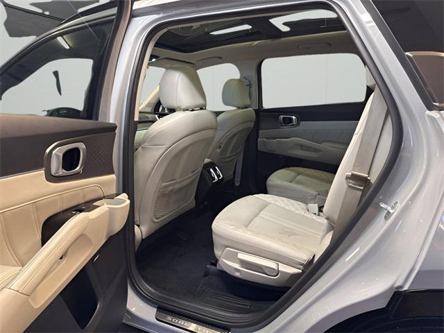 used 2022 Kia Sorento car, priced at $28,723
