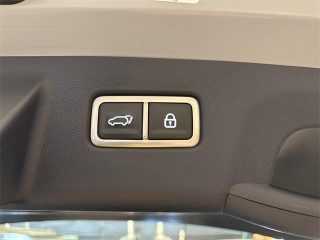 used 2022 Kia Sorento car, priced at $28,723