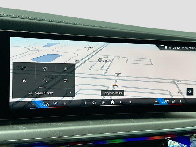 new 2025 BMW 760 car, priced at $138,425