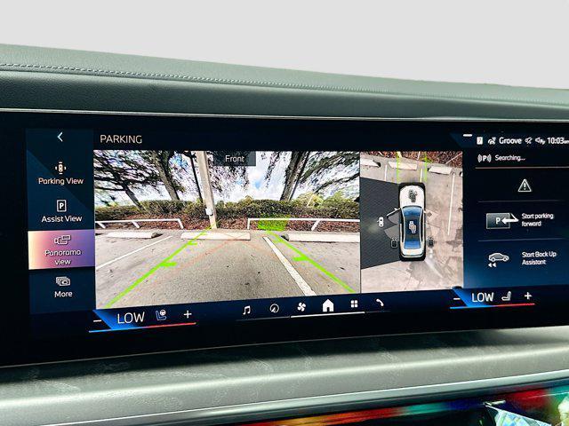 new 2025 BMW 760 car, priced at $138,425