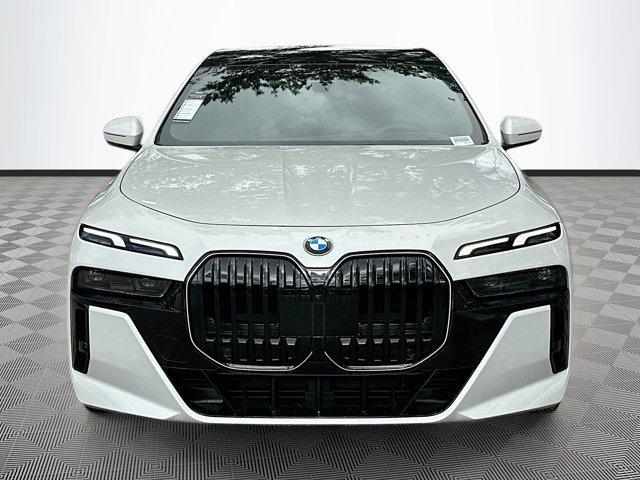 new 2025 BMW 760 car, priced at $138,425