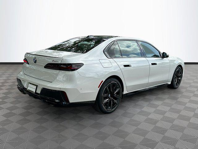 new 2025 BMW 760 car, priced at $138,425