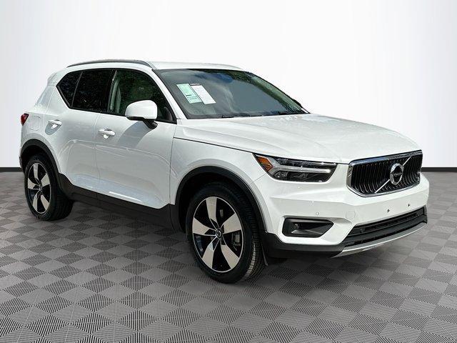 used 2021 Volvo XC40 car, priced at $25,999