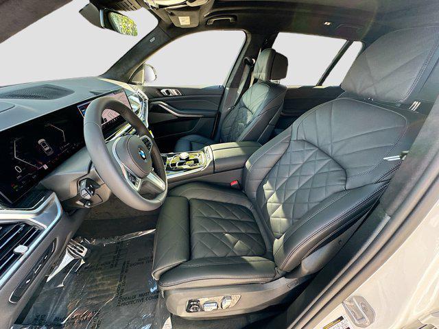 new 2026 BMW X7 car, priced at $100,750