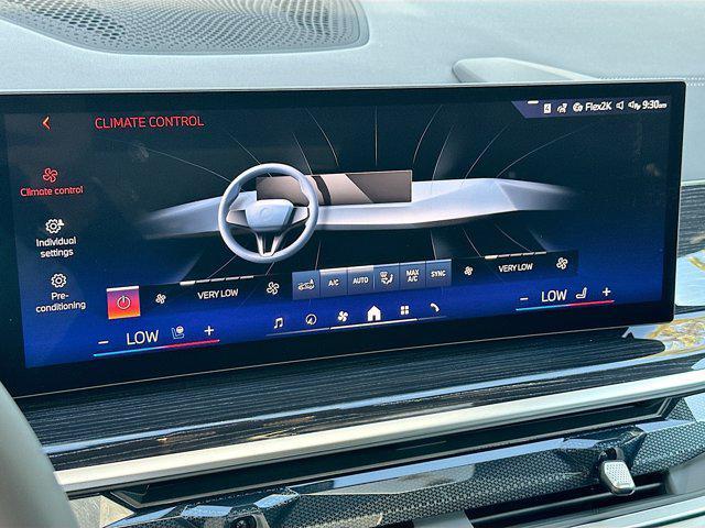 new 2026 BMW X7 car, priced at $100,750