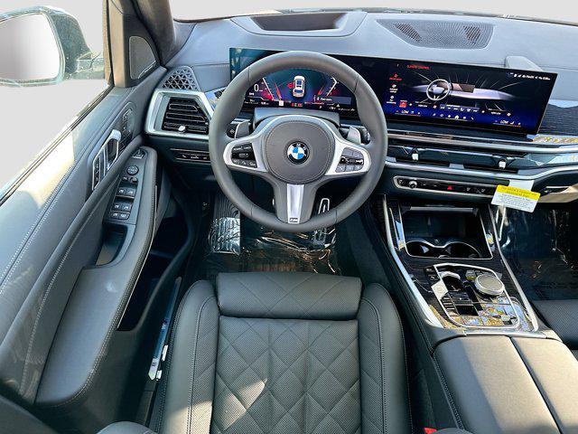 new 2026 BMW X7 car, priced at $100,750