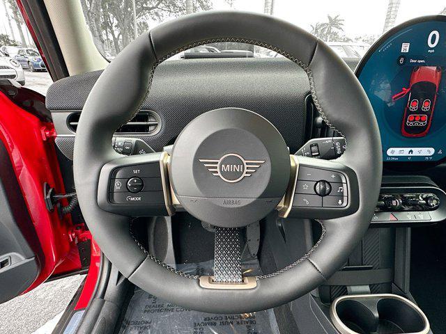 new 2025 MINI Hardtop car, priced at $36,595