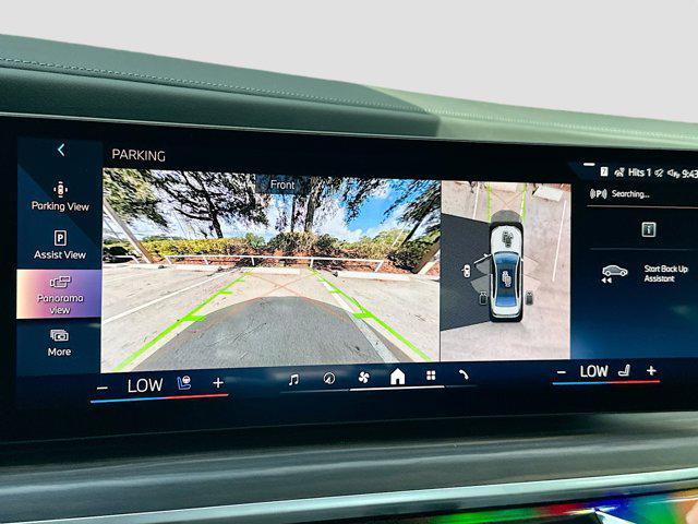 new 2025 BMW 760 car, priced at $138,325