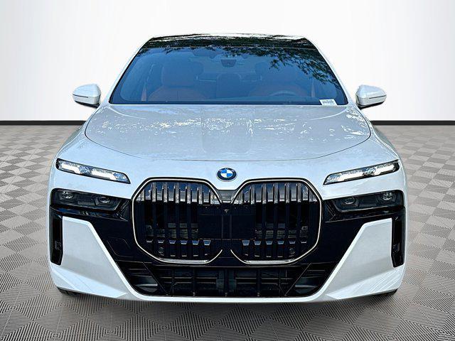 new 2025 BMW 760 car, priced at $138,325