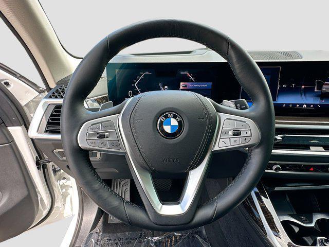new 2025 BMW X7 car, priced at $92,375