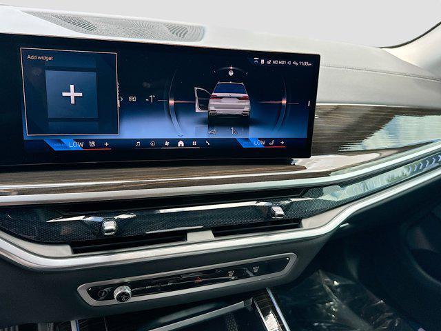 new 2025 BMW X7 car, priced at $92,375