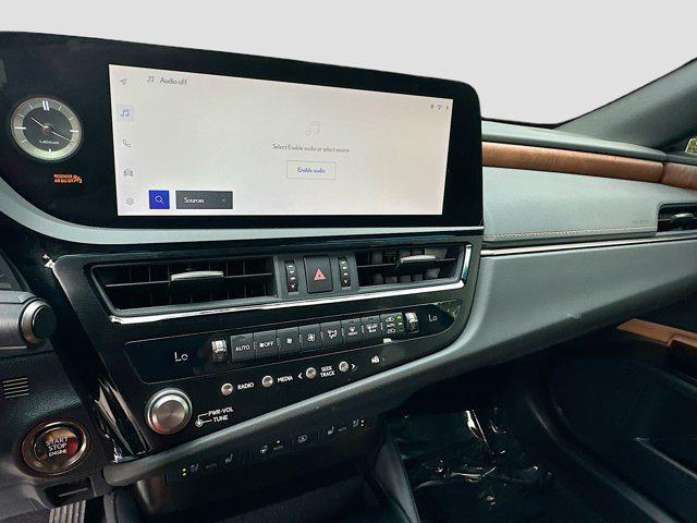 used 2023 Lexus ES 350 car, priced at $38,421