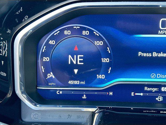 used 2022 Chevrolet Silverado 1500 car, priced at $40,374