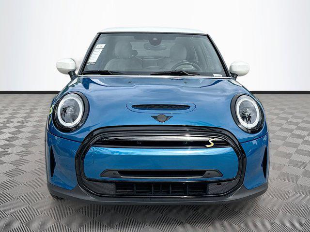 used 2023 MINI Hardtop car, priced at $22,611