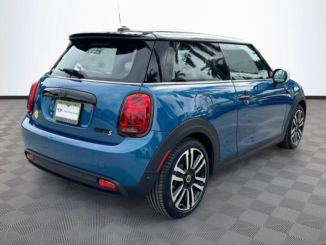 used 2023 MINI Hardtop car, priced at $22,611