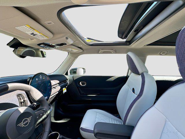 new 2025 MINI Hardtop car, priced at $32,860