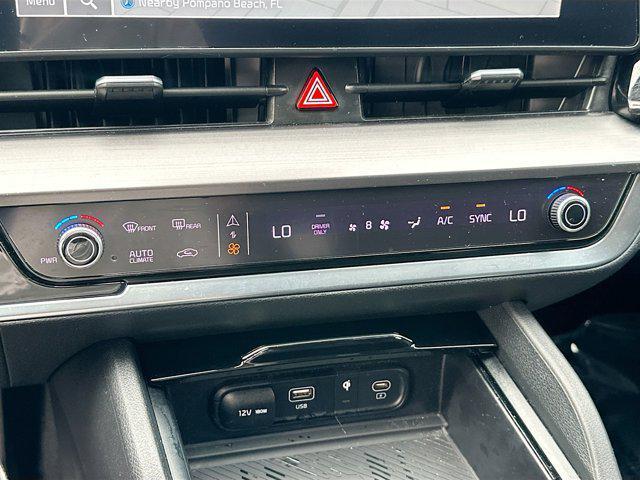 used 2023 Kia Sportage Hybrid car, priced at $23,397