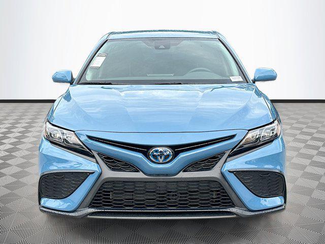 used 2024 Toyota Camry Hybrid car, priced at $28,477