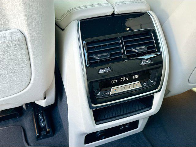 new 2026 BMW X7 car, priced at $125,875