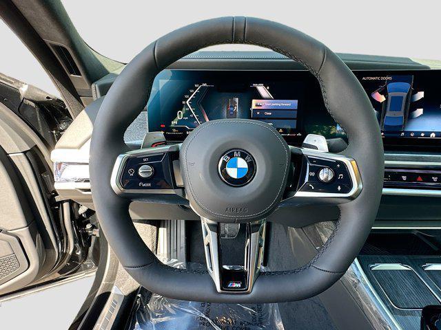 new 2025 BMW 760 car, priced at $141,095
