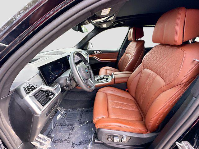 new 2025 BMW X7 car, priced at $116,920