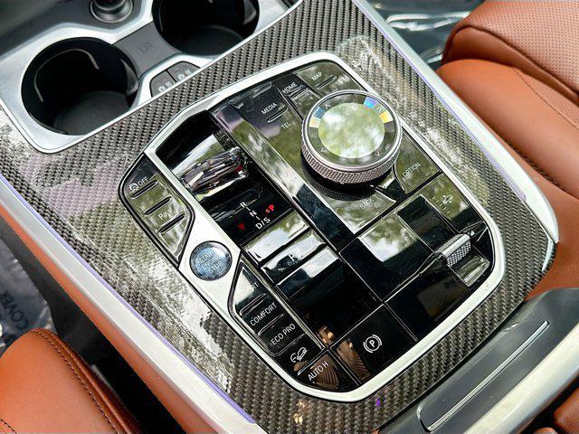 new 2025 BMW X7 car, priced at $116,920