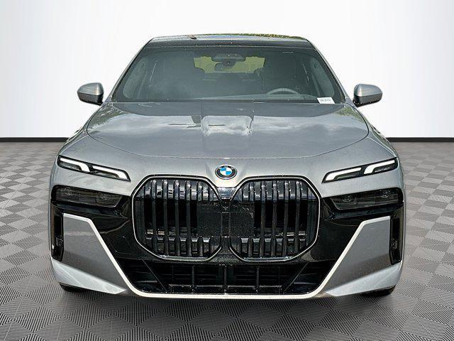 new 2025 BMW 760 car, priced at $135,195