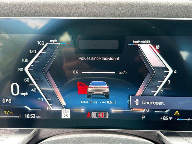 new 2025 BMW 760 car, priced at $135,195