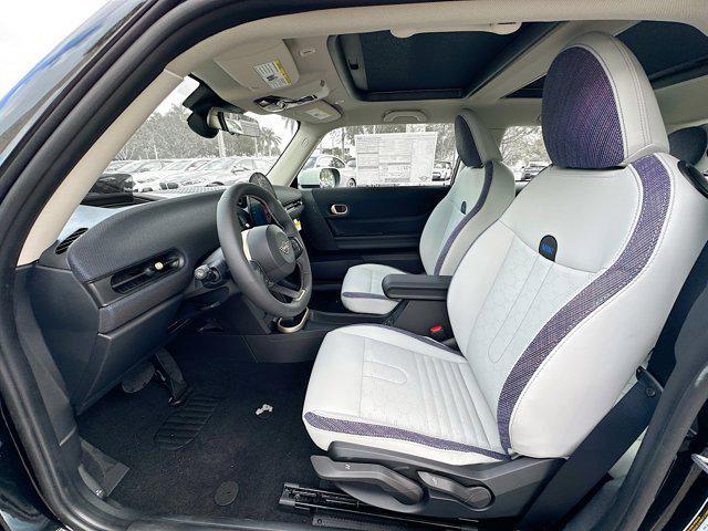 new 2025 MINI Hardtop car, priced at $32,345