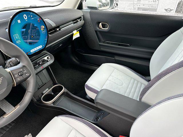 new 2025 MINI Hardtop car, priced at $32,345
