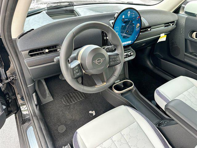 new 2025 MINI Hardtop car, priced at $32,345