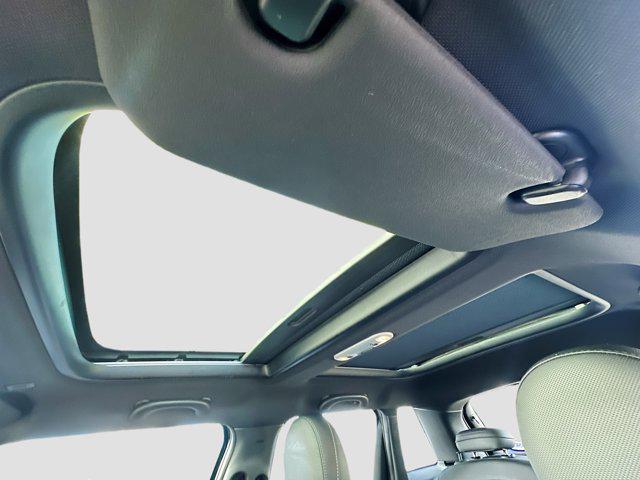 used 2019 MINI Hardtop car, priced at $20,317