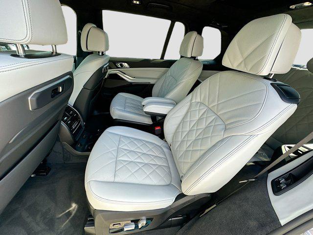 new 2026 BMW X7 car, priced at $98,640