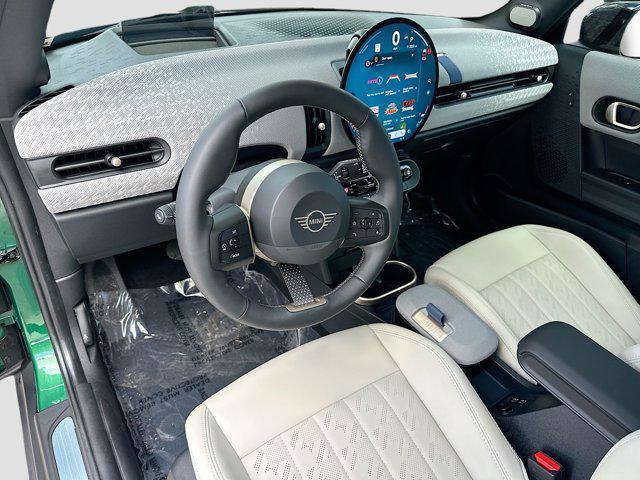 used 2025 MINI Hardtop car, priced at $27,271