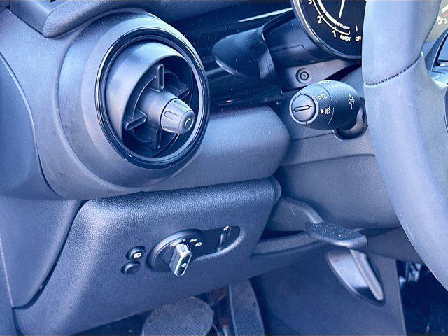 used 2023 MINI Hardtop car, priced at $27,494