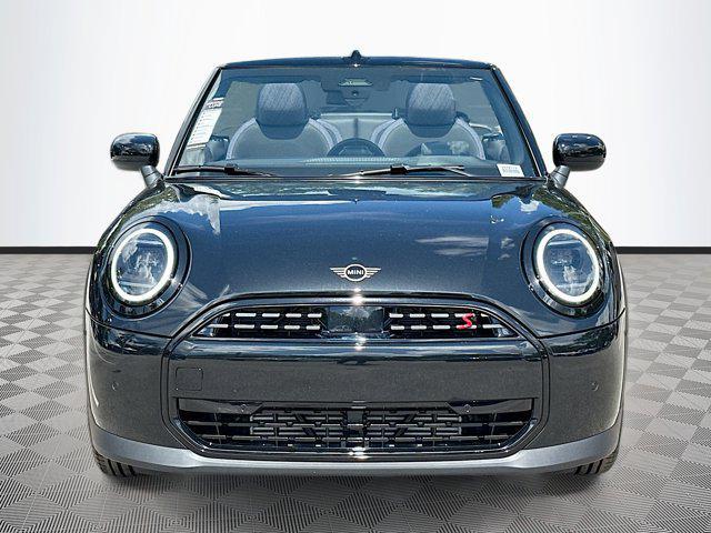new 2025 MINI Convertible car