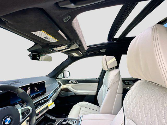 new 2026 BMW X7 car, priced at $126,550