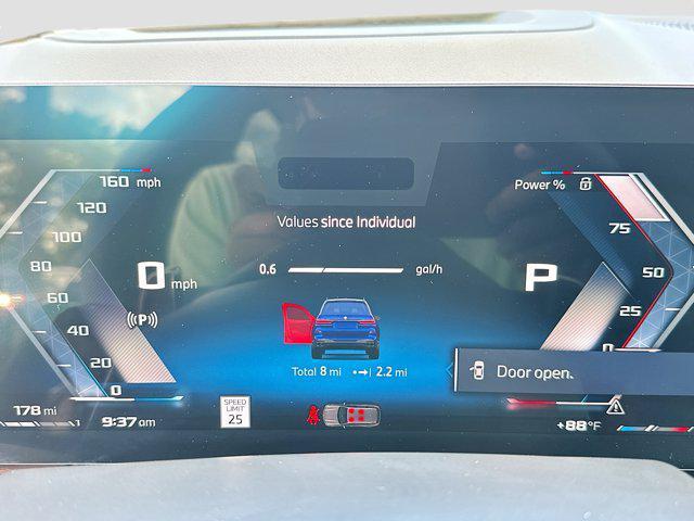 new 2026 BMW X7 car, priced at $126,550