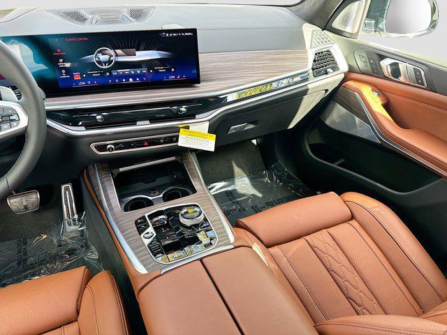 new 2026 BMW X7 car, priced at $127,140
