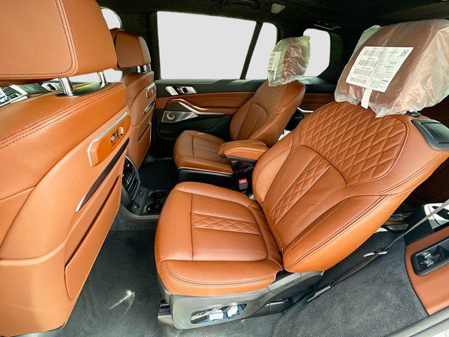 new 2026 BMW X7 car, priced at $127,140
