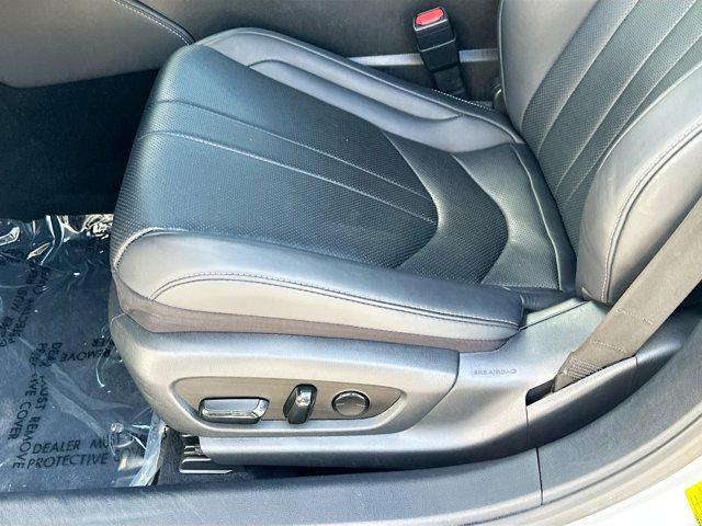 used 2020 Lexus ES 350 car, priced at $30,553