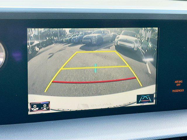 used 2020 Lexus ES 350 car, priced at $30,553