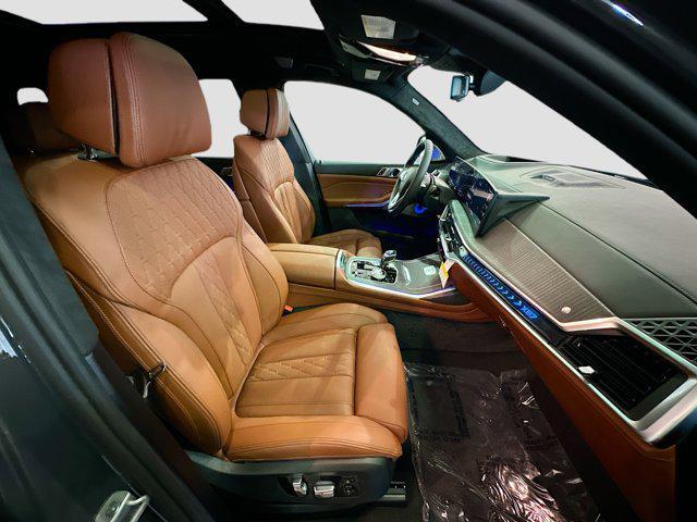 new 2026 BMW ALPINA XB7 car, priced at $165,425