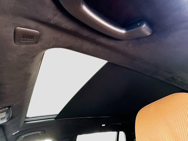 new 2026 BMW X7 car, priced at $95,075