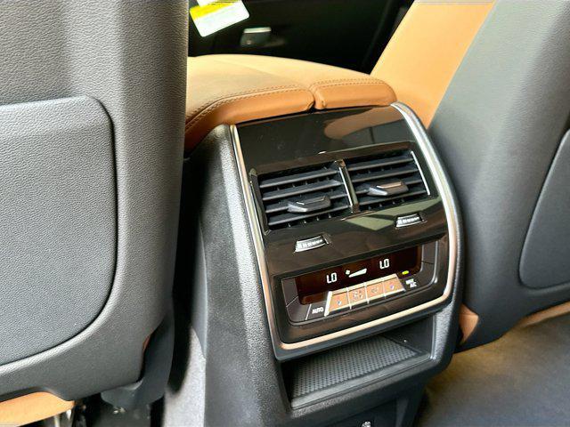 new 2026 BMW X7 car, priced at $95,075