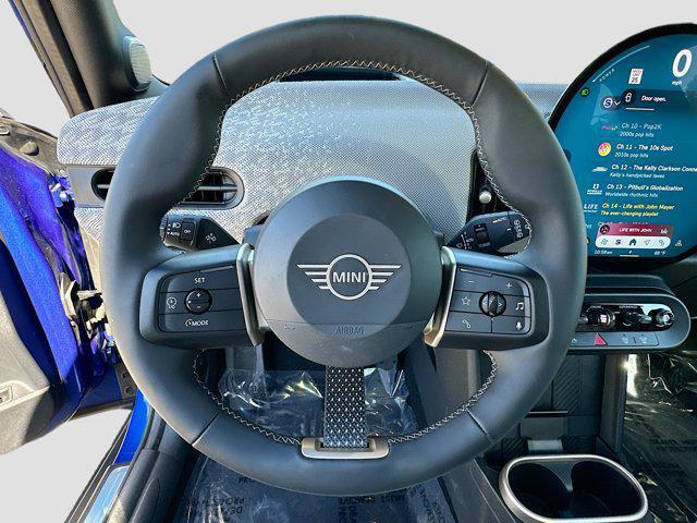 used 2025 MINI Hardtop car, priced at $30,055