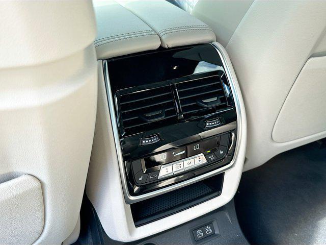 new 2026 BMW X7 car, priced at $126,675