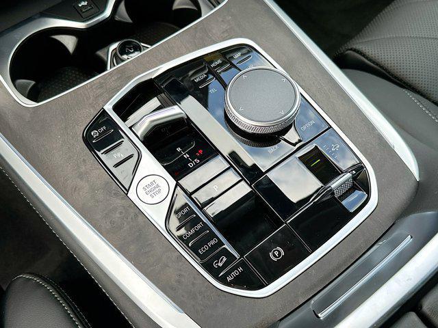 new 2025 BMW X7 car, priced at $92,375